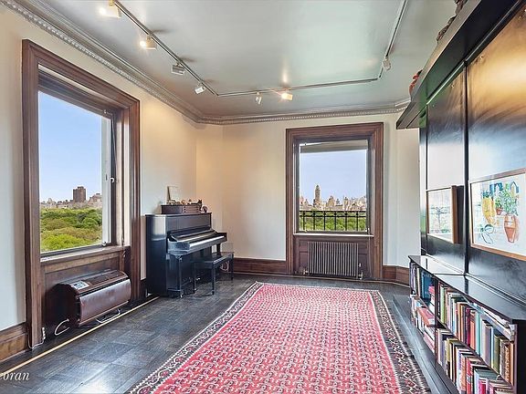 5th image of 151 Central Park W APT 10N