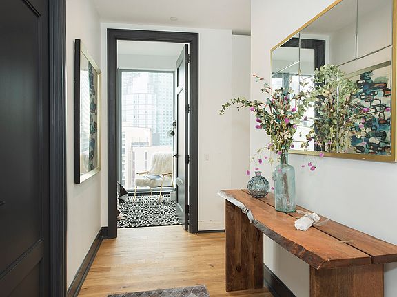 4th image of 42-22 27th St #631