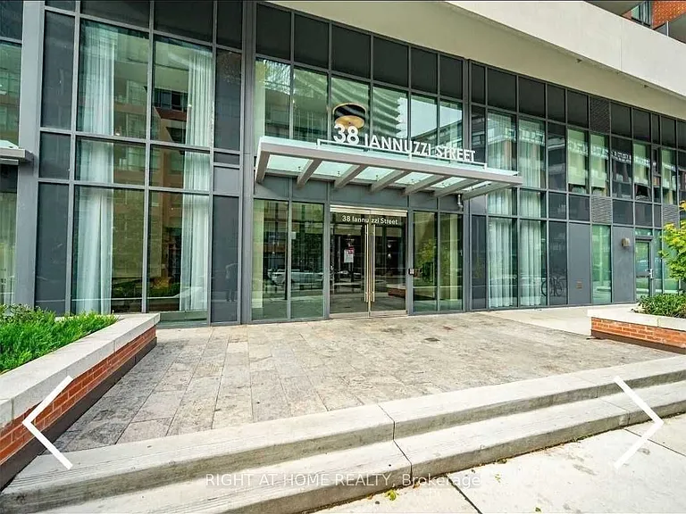 38 Iannuzzi St #511 — Photo 2