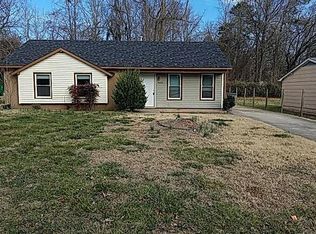 3522 Cypress Pond Dr, Charlotte, NC 28269
