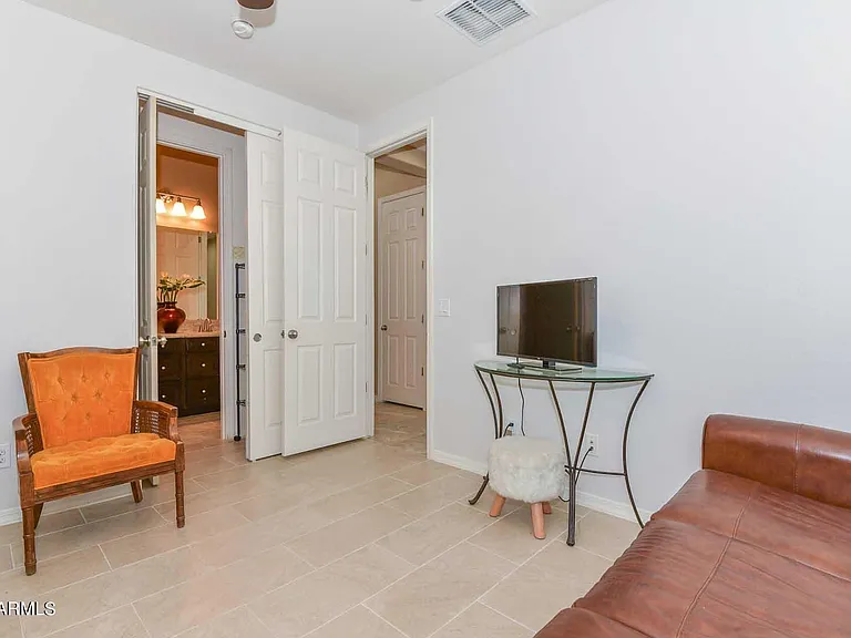 19210 W Denton St — Photo 17