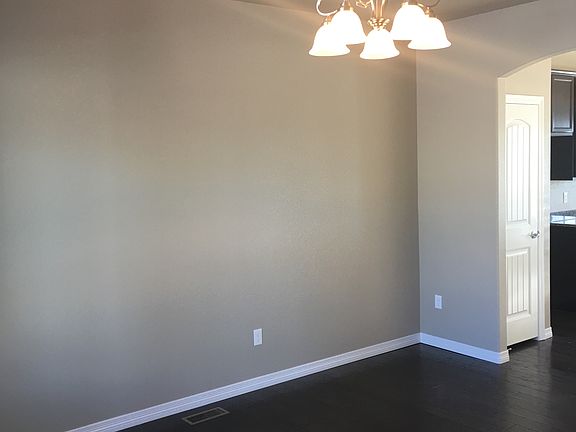 3rd image of 9450 Beryl Dr