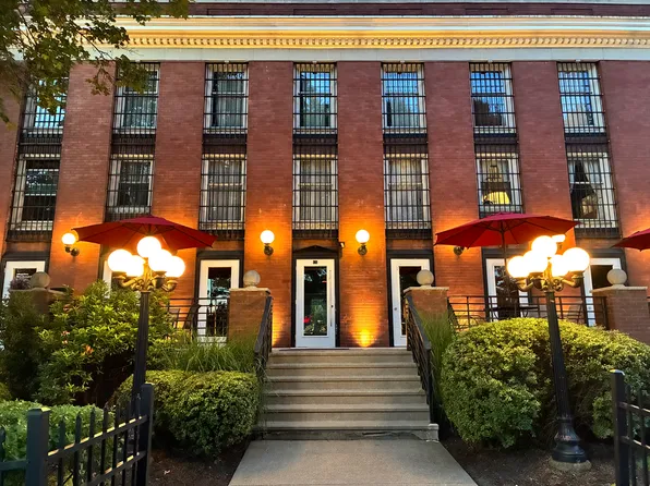 176 Main St #7, Owego, NY 13827