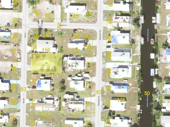 1389 Ibis Dr #16, Englewood, FL 34224