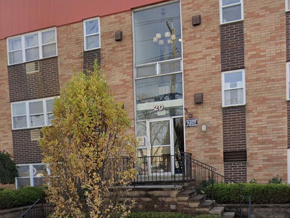 1st image of 20 W Church St #20