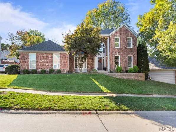 13372 Bahnfyre Dr, Saint Louis, MO 63128