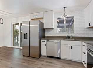 2368 S 1950 W, Syracuse, UT 84075