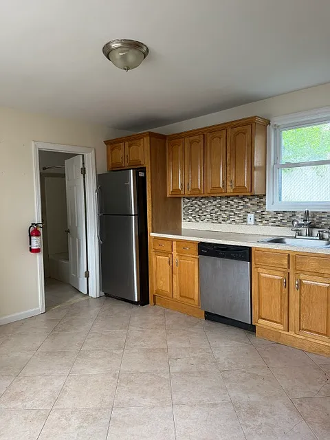 116 Wessington Ave #1