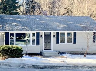 51 Pommogussett Rd, Rutland, MA 01543