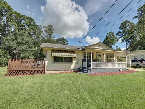 1210 Swan St, Thomasville, GA 31792