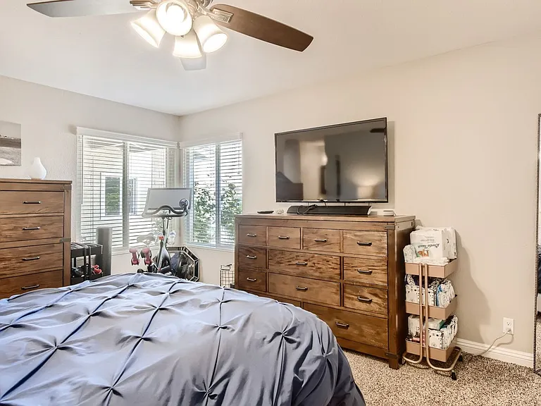 749 Sherwood Dr — Photo 11