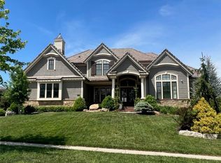14616 Linden St, Leawood, KS 66224