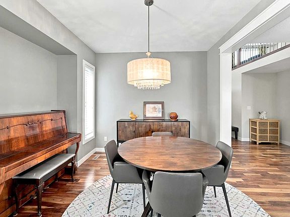 5th image of 15 Sorensen Close