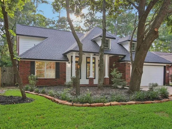 262 Misty Dawn Drive, The Woodlands, TX 77385