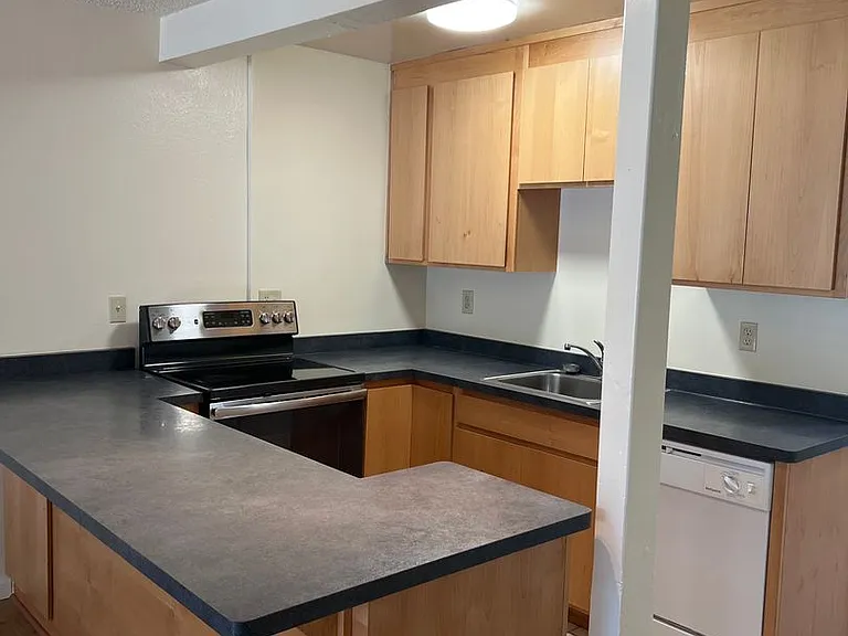 The Loft Apartments — Photo 64
