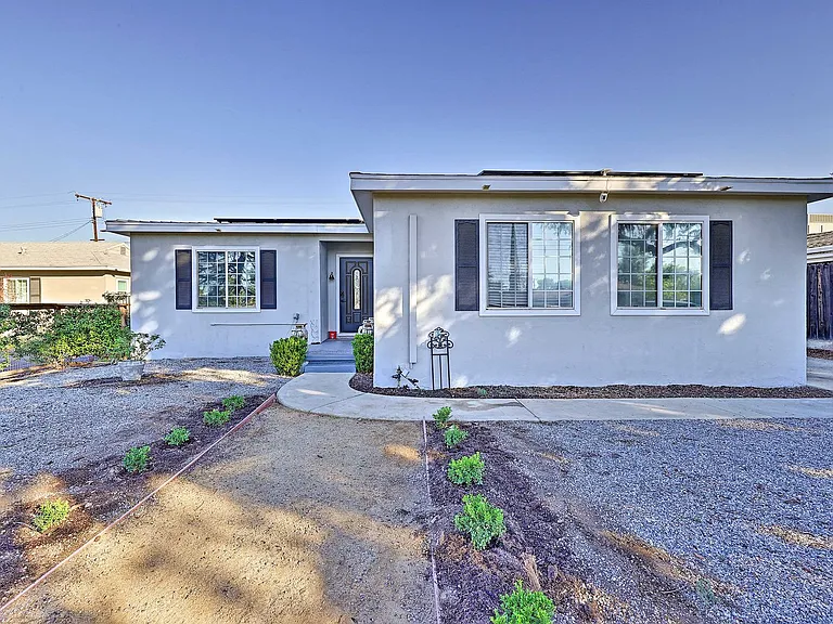 1051 Amador St — Photo 1