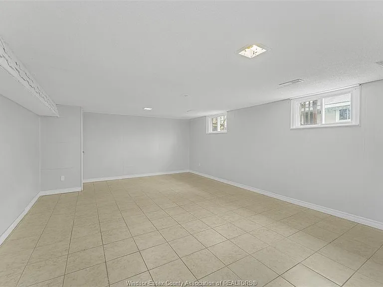 759 Pierre Ave #4 — Photo 7