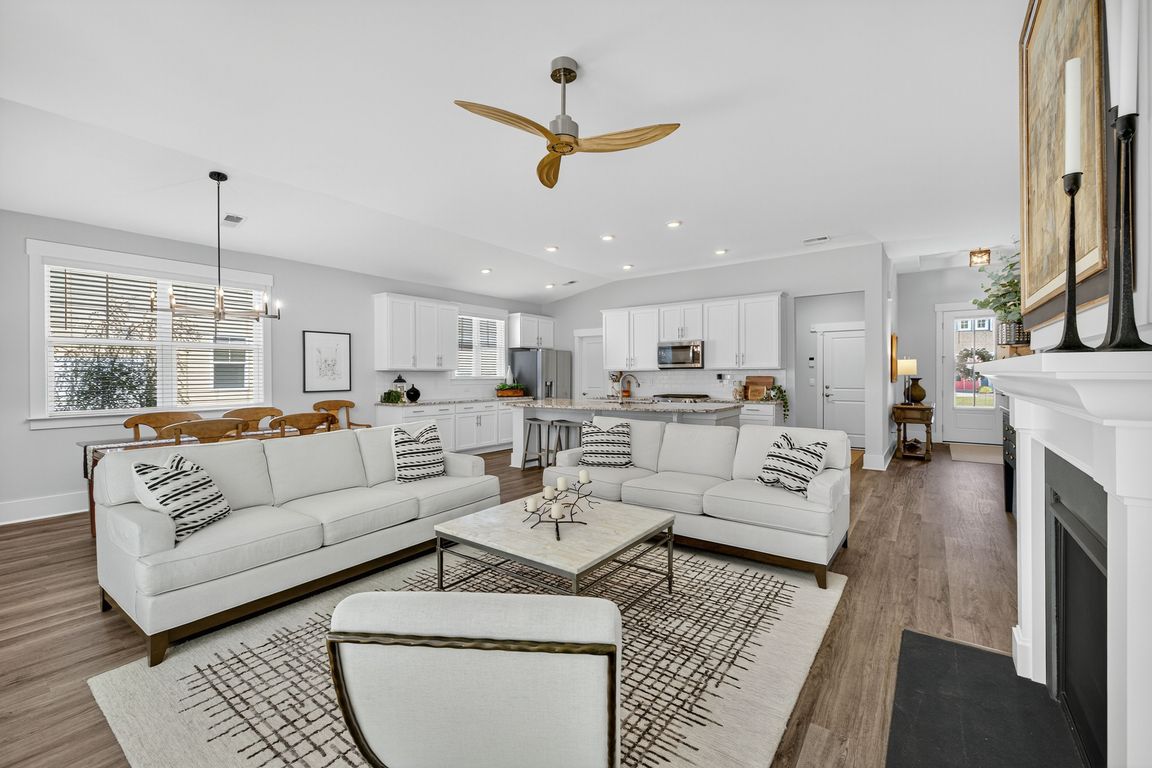 next background image