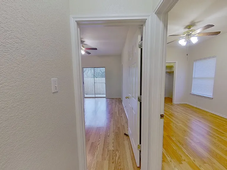1705 Constantino Cir #B — Photo 6