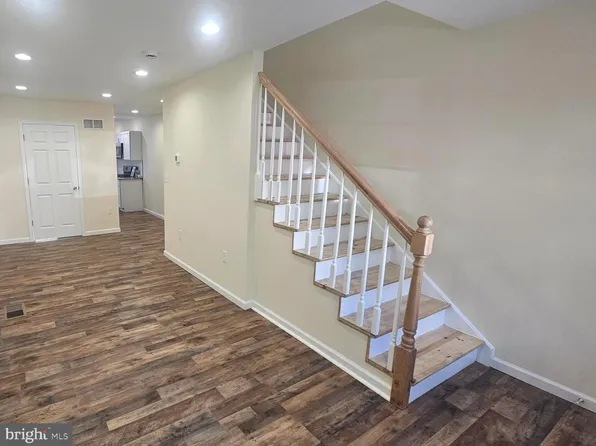 1004 Wright St, Wilmington, DE 19805