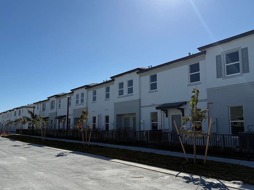 1st image of 15601 SW 280th St #11