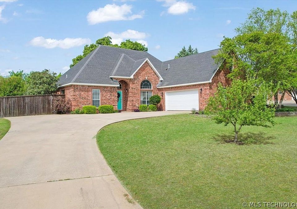 1st image of 85 Brooke Ln
