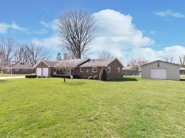 5821 N Heritage Ln, Alexandria, IN 46001