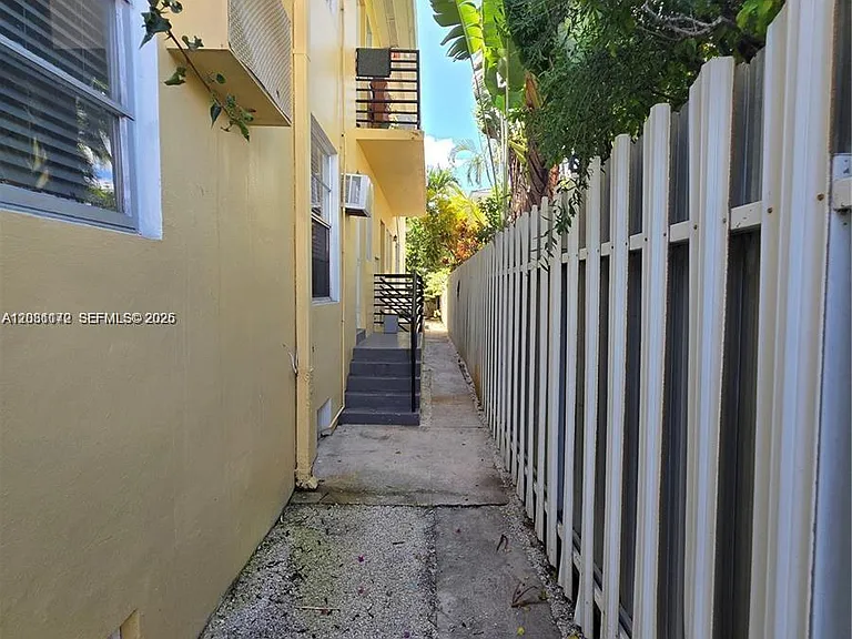 8024 Harding Ave #1 — Photo 33