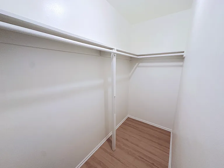 1235 Federal Ave — Photo 6