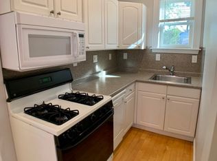30R Forbes St #2, Jamaica Plain, MA 02130