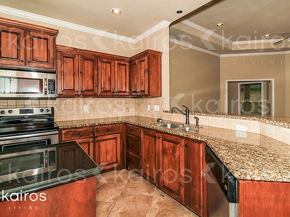 5th image of 9103 Gaston Ave
