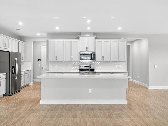 4th image of 5028 124th Ave E