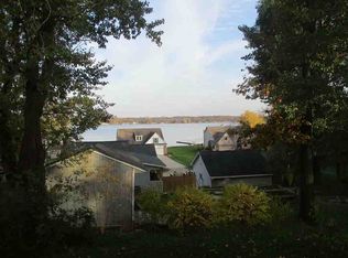8173 Grenada Dr, Brighton, MI