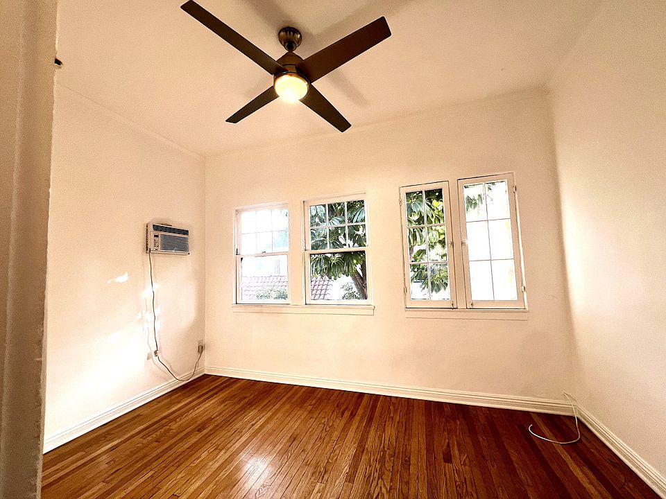 1st image of 643 1/2 N Spaulding Ave