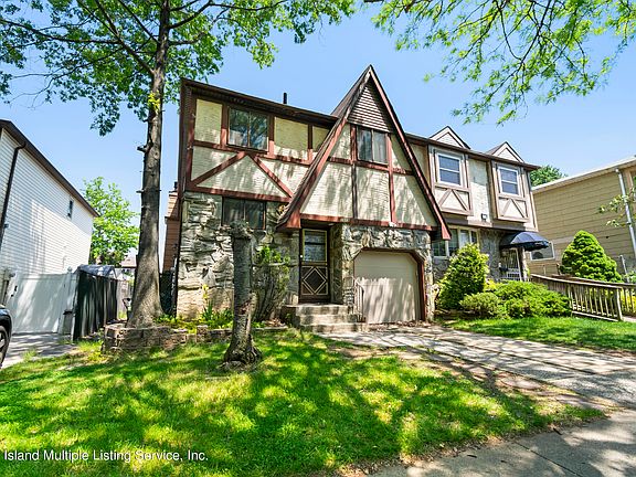 2nd image of 1019 Westwood Ave