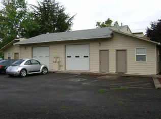 640 W Broccoli St, Roseburg, OR 97471