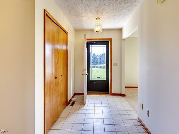 3rd image of 7107 Chatham Rd