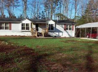 163 Mulberry Ln, Bracey, VA 23919