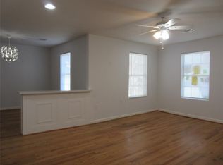 7410 Allsup St, Houston, TX 77061