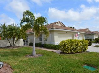 220 Auburn Woods Cir, Venice, FL 34292