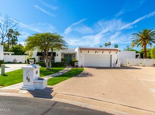 2 E Calavar Rd, Phoenix, AZ 85022