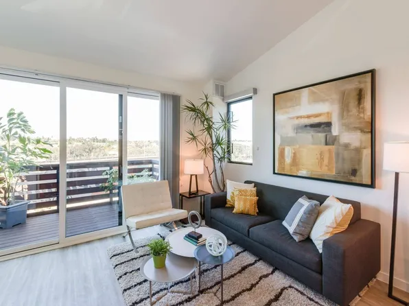 FiftyOne Baltimore at the Crossroads