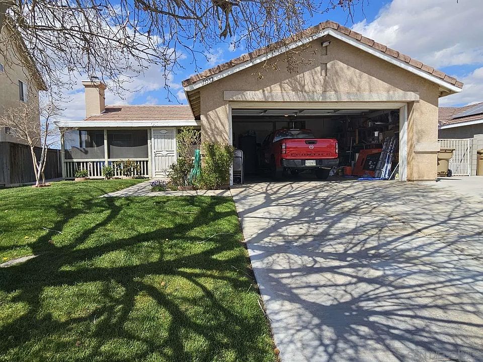 1st image of 13532 W Nolina Dr