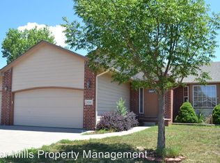 1210 S Timberidge Cir, Wichita, KS 67230
