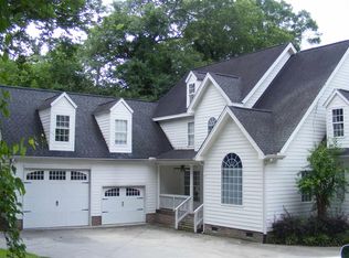 613 Greene St, Camden, SC 29020