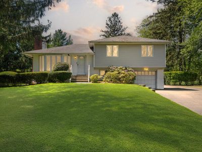 17 Duquesne Drive, Greenlawn, NY, 11740