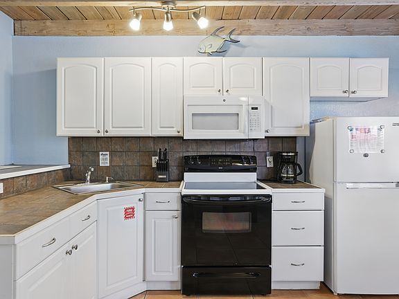 5th image of 1381 S Orlando Ave #4