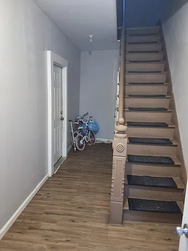 84 Carson Ave #1 Photo 1