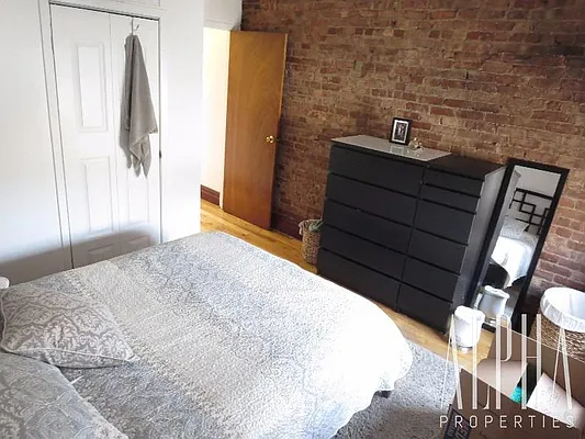 Rented by Alpha Properties NYC I LLC | media 39