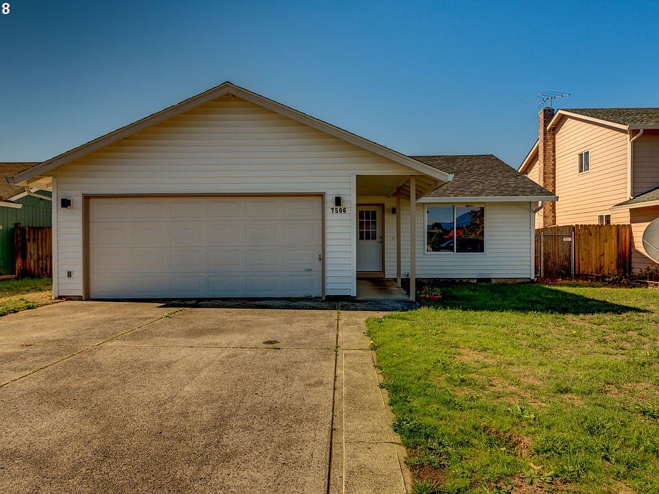 1st image of 7506 NE 161st Pl
